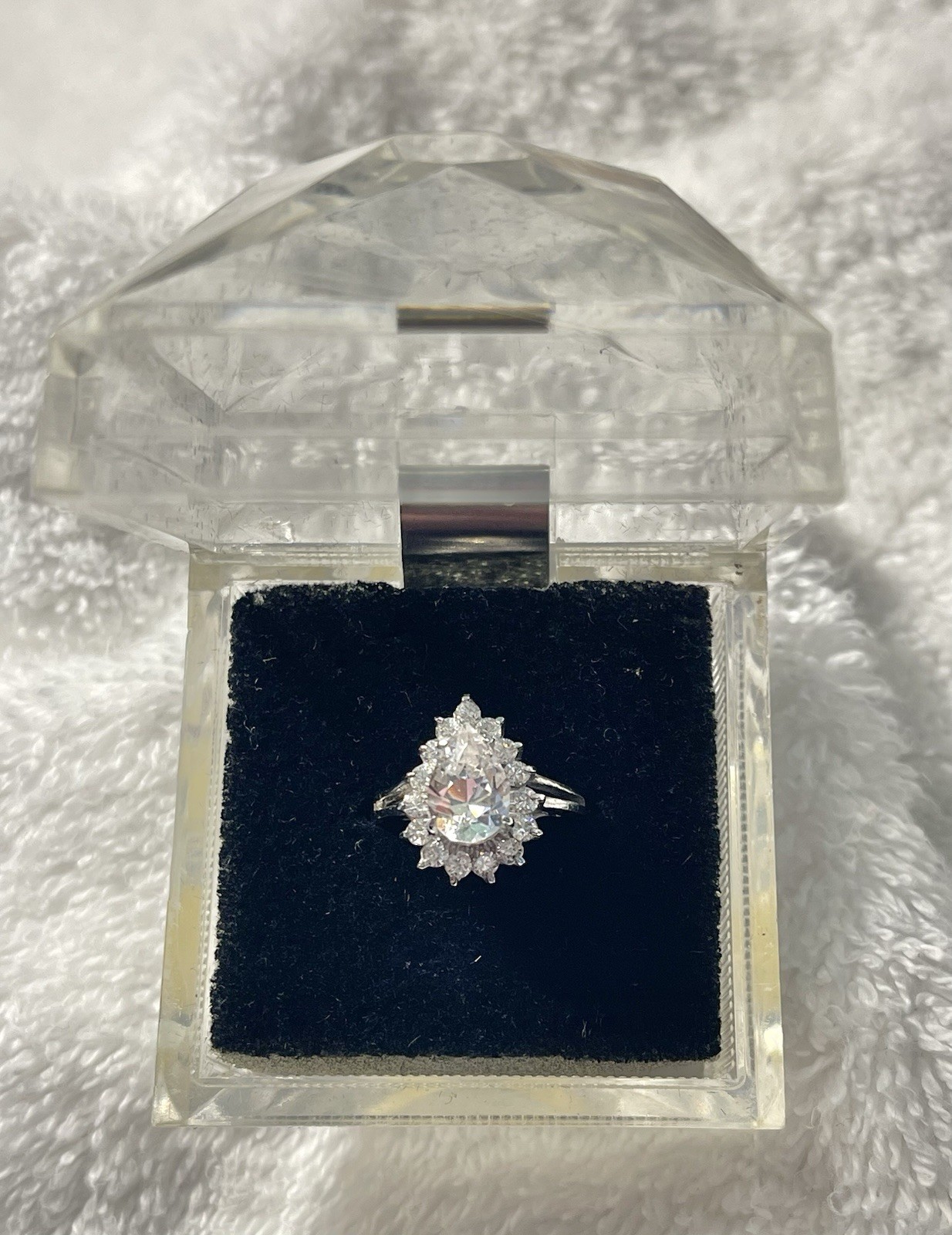 Foto 1 di 12
