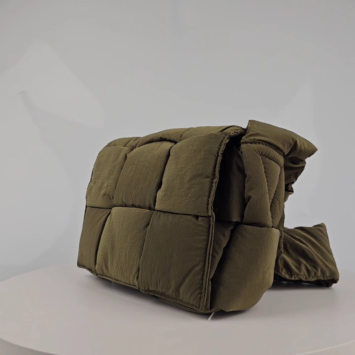 【BOTTEGA VENETA】PADDED CASSETTE SMALL BAG Bottega Veneta Padded Cassette Bag | Nordstrom