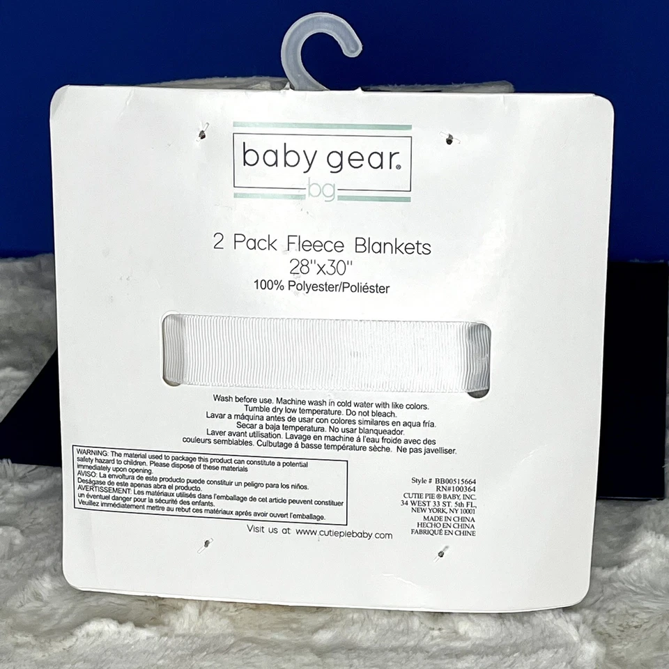2 Cutie Pie Cream 灰色大象婴儿毯抓绒毛绒 28 x 30 英寸婴儿装备 — 第 3/3 张图片