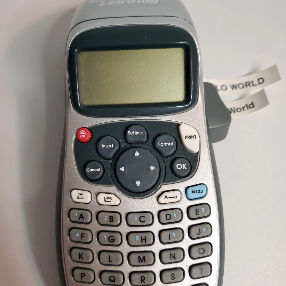 DYMO LetraTag 100H Handheld Label Maker Pre-owned Works Great