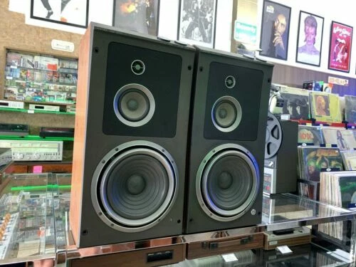 Altavoces y subwoofers Jamo