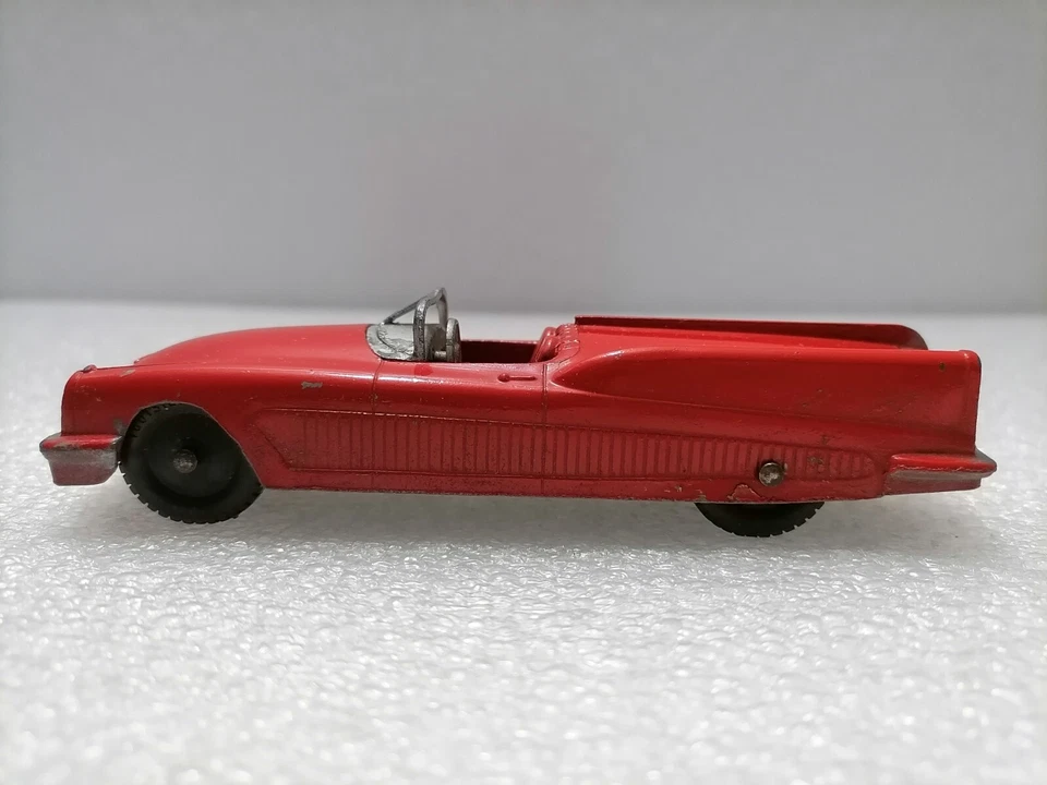 BUICK Le Sabre Sperimentale 51 - Tootsietoy de colección, Chicago hecho en EE. UU. 1952 Foto 2 de 4