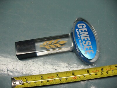 GENESEE  LIGHT BEER   LUCITE  TAP  HANDLE  VINTAGE  ORIGINAL  NICE