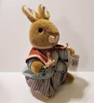 ビンテージBeatrix Potter's Mrs.Rabbit&Bunnies Art Prints of Mrs. Rabbit with Three Bunnies in Red & Peter