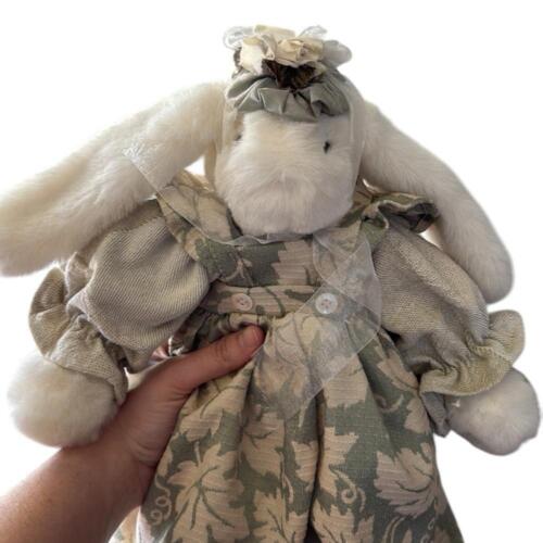 Vtg Bunnies By The Bay Stuffed Animal Plush Decor Collectible Proud Mary Easter - Picture 5 of 9