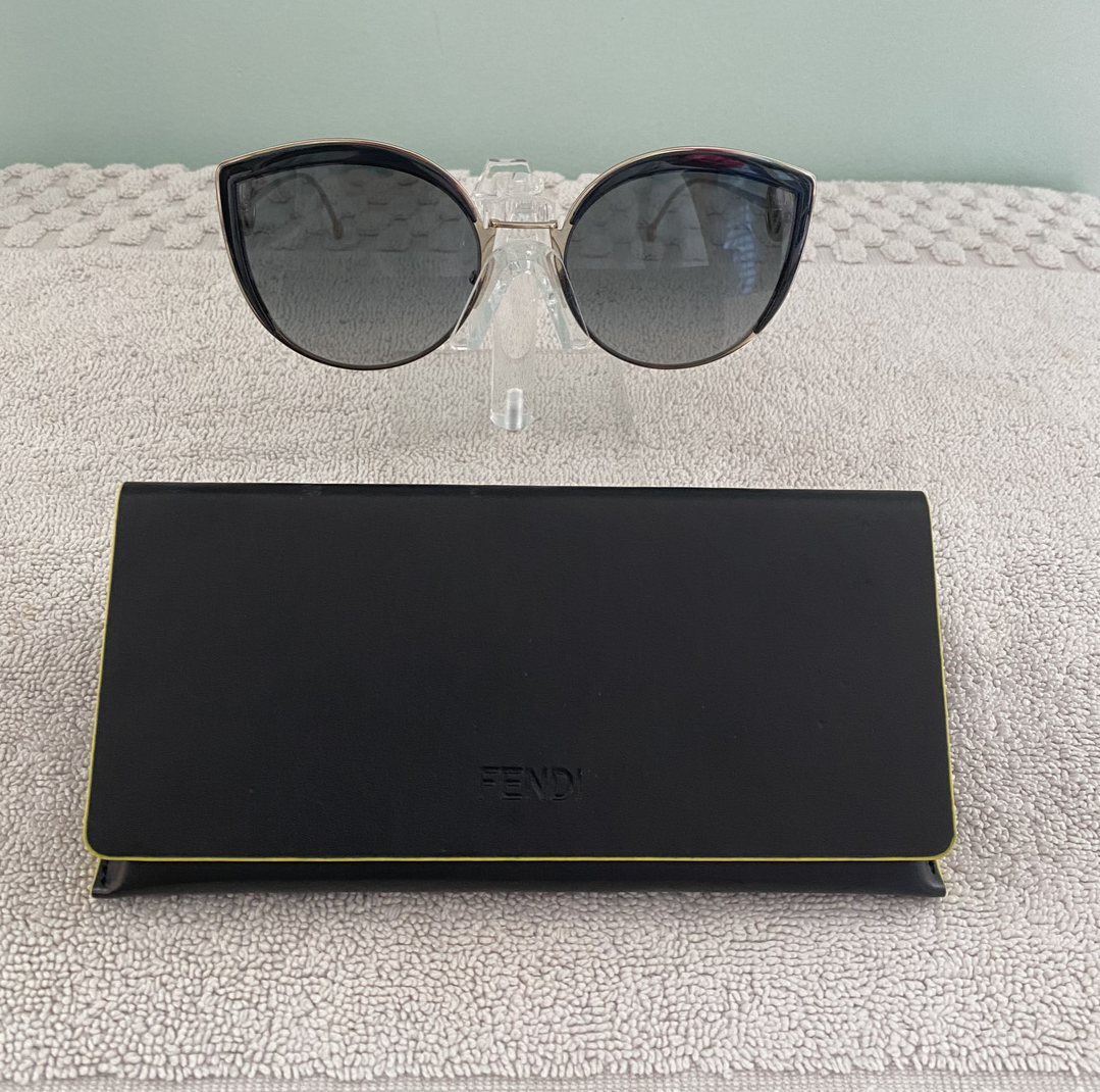 Fendi Cat-Eye Sunglasses F is for Fendi Silver Frames FF 0290/s 58-21 140mm-image