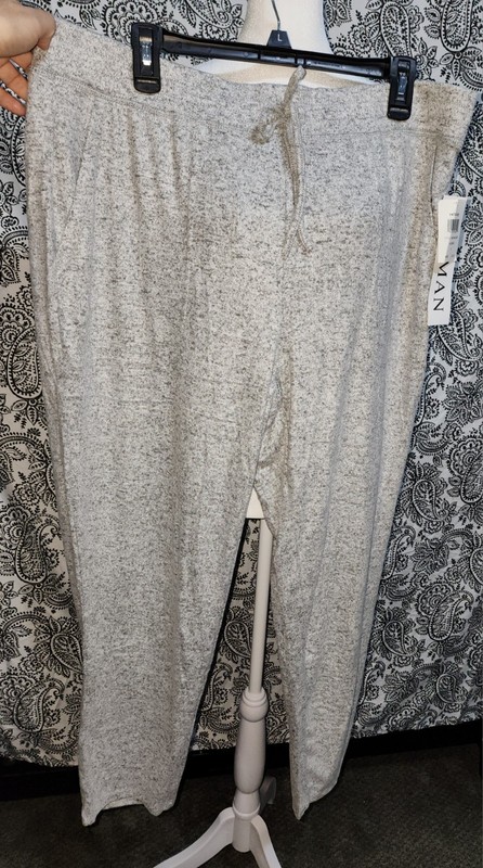 Retrology Women Size 1X NWT Black and withe Casual Joggers 