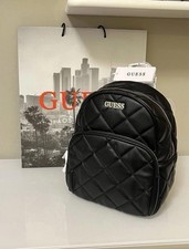 Mochila acolchada de poliéster GUESS Shayra negra MPN HWSHABP2635