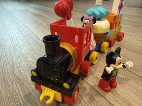 LEGO DUPLO: Mickey Mouse & Minnie Mouse Birthday Parade (10597) Disney