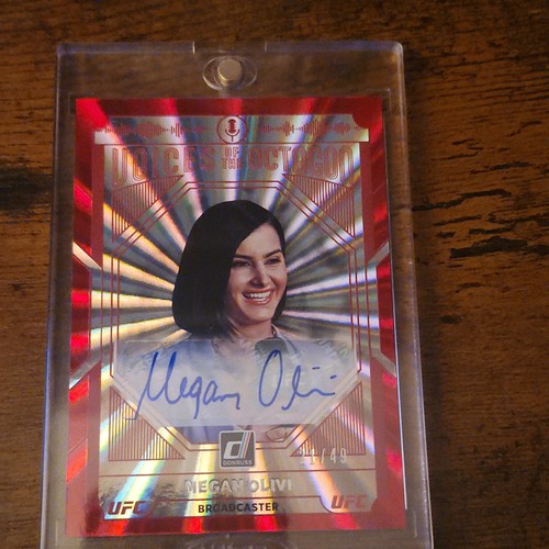 Megan Olivi [Signature Laser] #223 2022 Panini Donruss UFC card