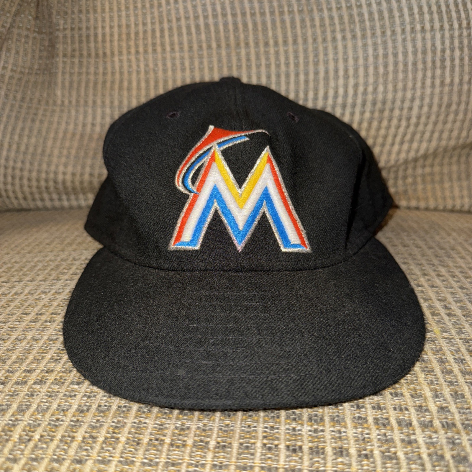 Florida Miami Marlins Hat Cap Fitted 7 1/4 New Era 59Fifty Men MLB Baseball Mens