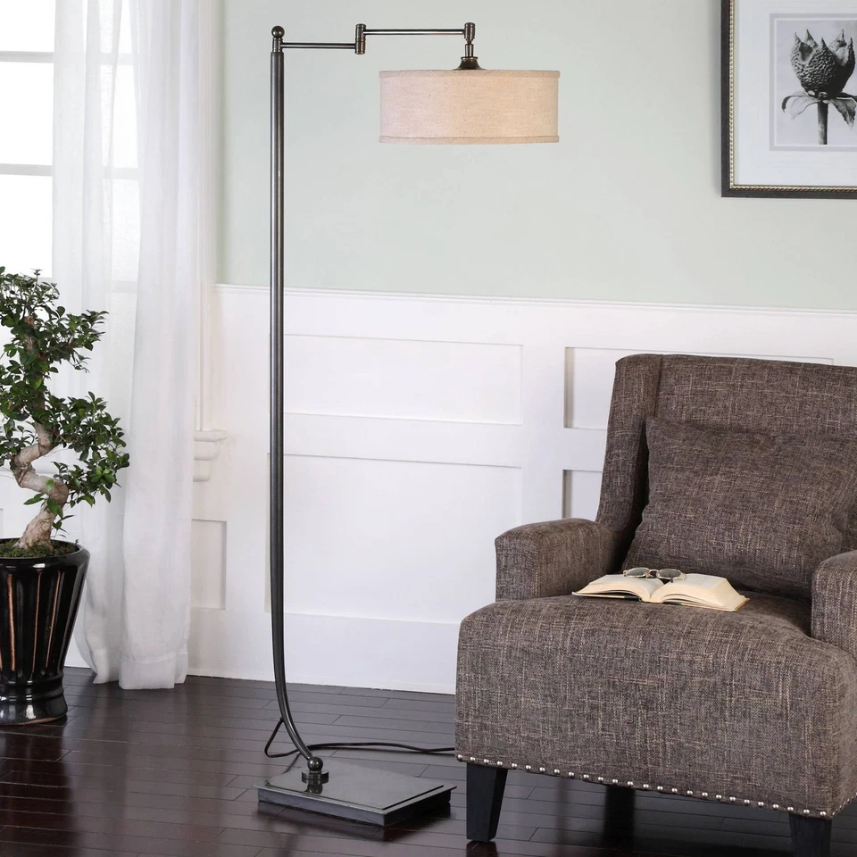 Lámpara de pie Uttermost Lamine 62" enchapada bronce oscuro con brazo oscilante desplazado Foto 2 de 2