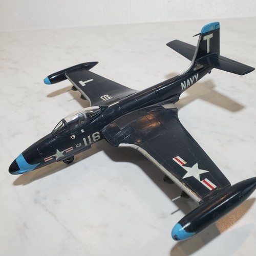 Vintage McDonnell F2H BansheeCarrier fighter 1/72? 48? Plastic Model Plane - Picture 6 of 13