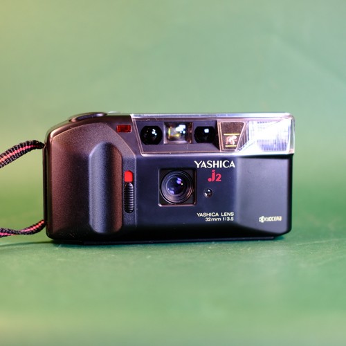 Yashica AF j2 35mm with 32mm f3.5 Film Camera like T3 T4 T5 Point And Shoot! - Imagen 5 de 13