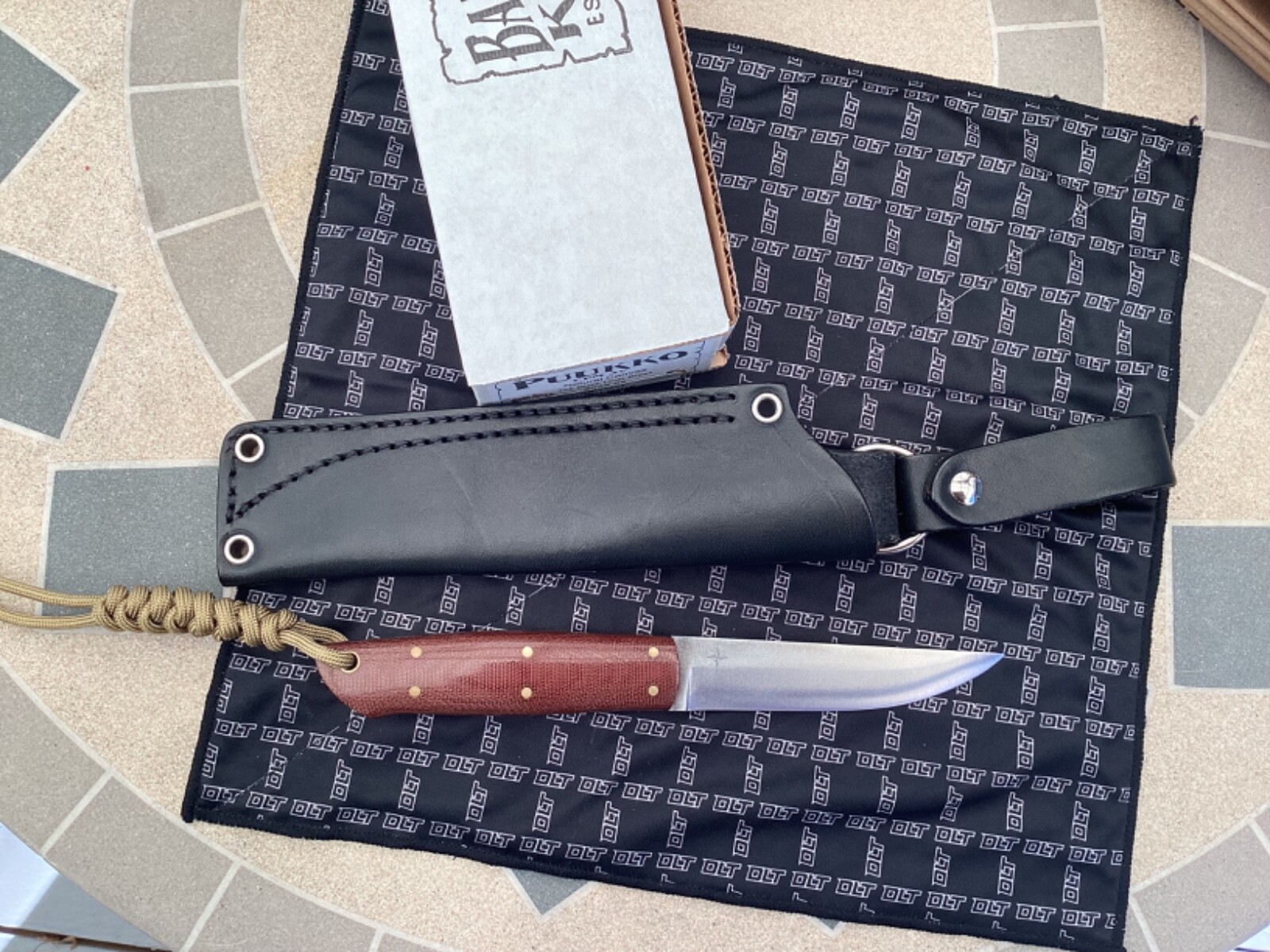 Bark River Knives PUUKKO 3V Natural Canvas, black liners brass pins JRE