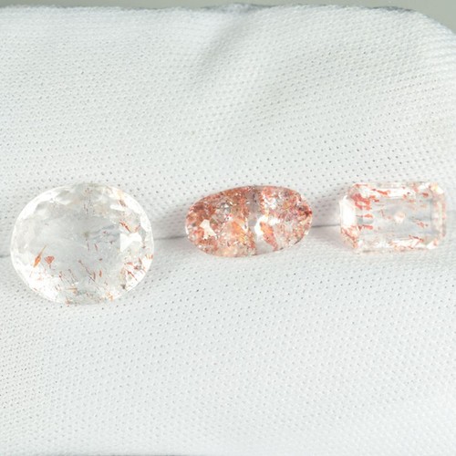 9.33 ct TRANSPARENT SCINTILLATING STRAWBERRY NATURAL QUARTZ OV-OCT See VDO SU - 第 1/2 張圖片