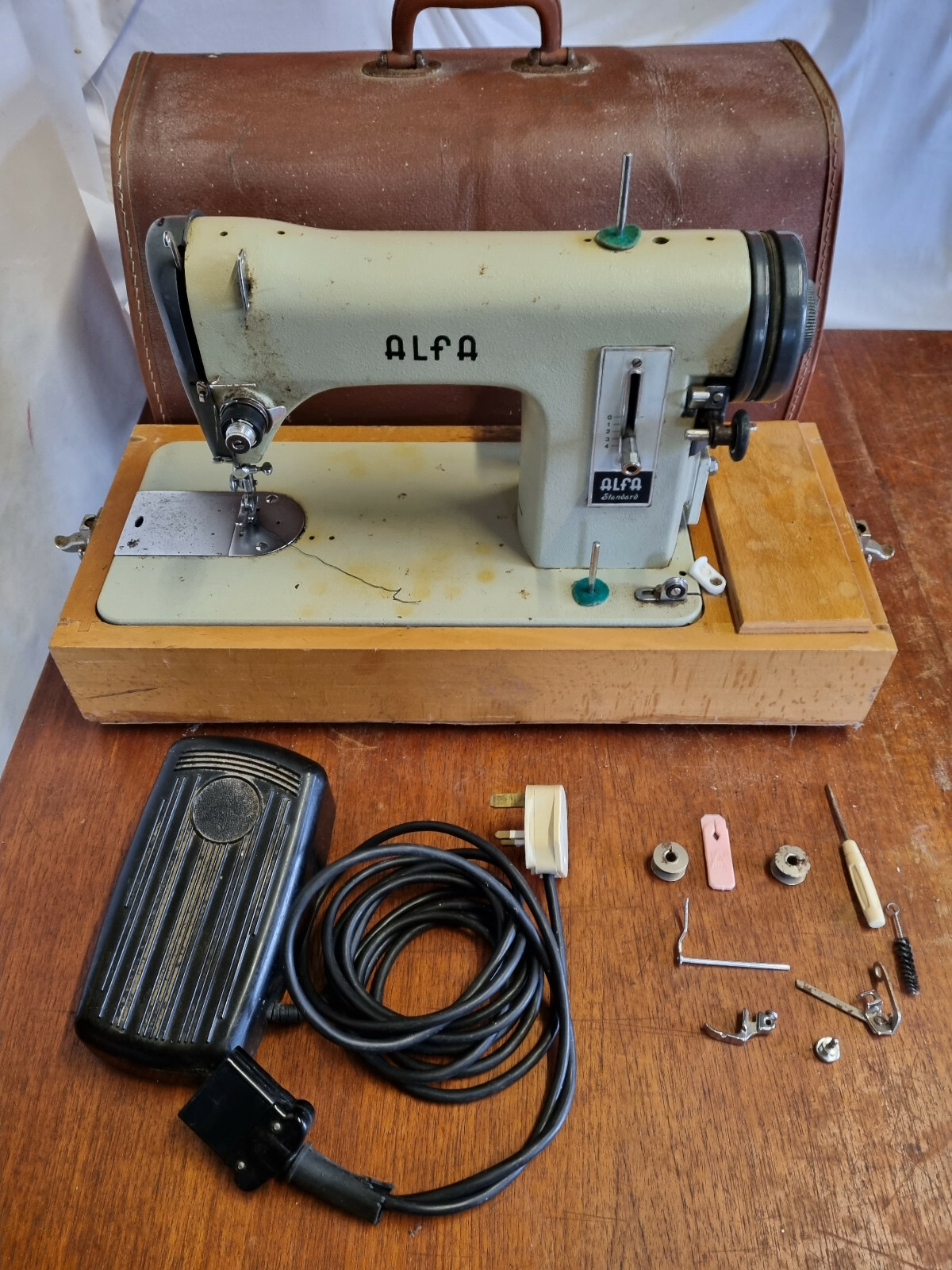 Vintage Alfa Sewing Machine Model 70 Range Serial No 72775 eBay