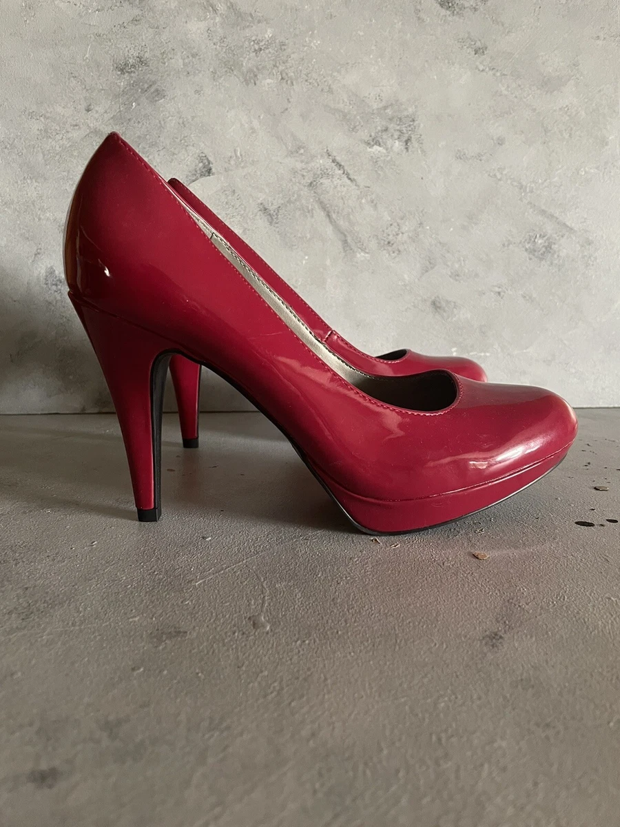 Worthington red best sale heels