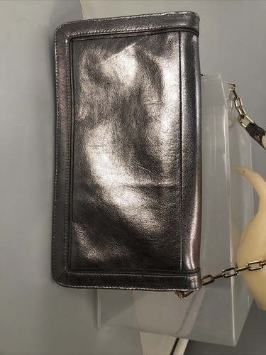 vintage tory burch metallic reva clutch - Picture 12 of 23