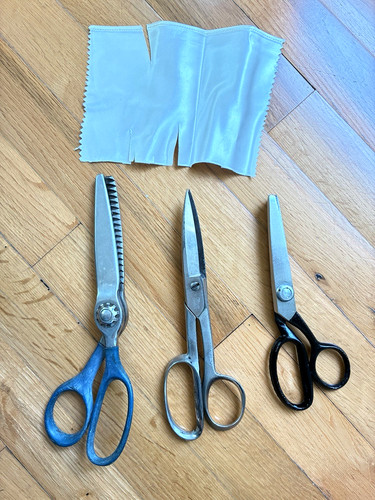 3 Pr Dress Makers Shears: 2 Pinking METROLOY & JAPAN & CLAUSS Scissors ! VIDEO !