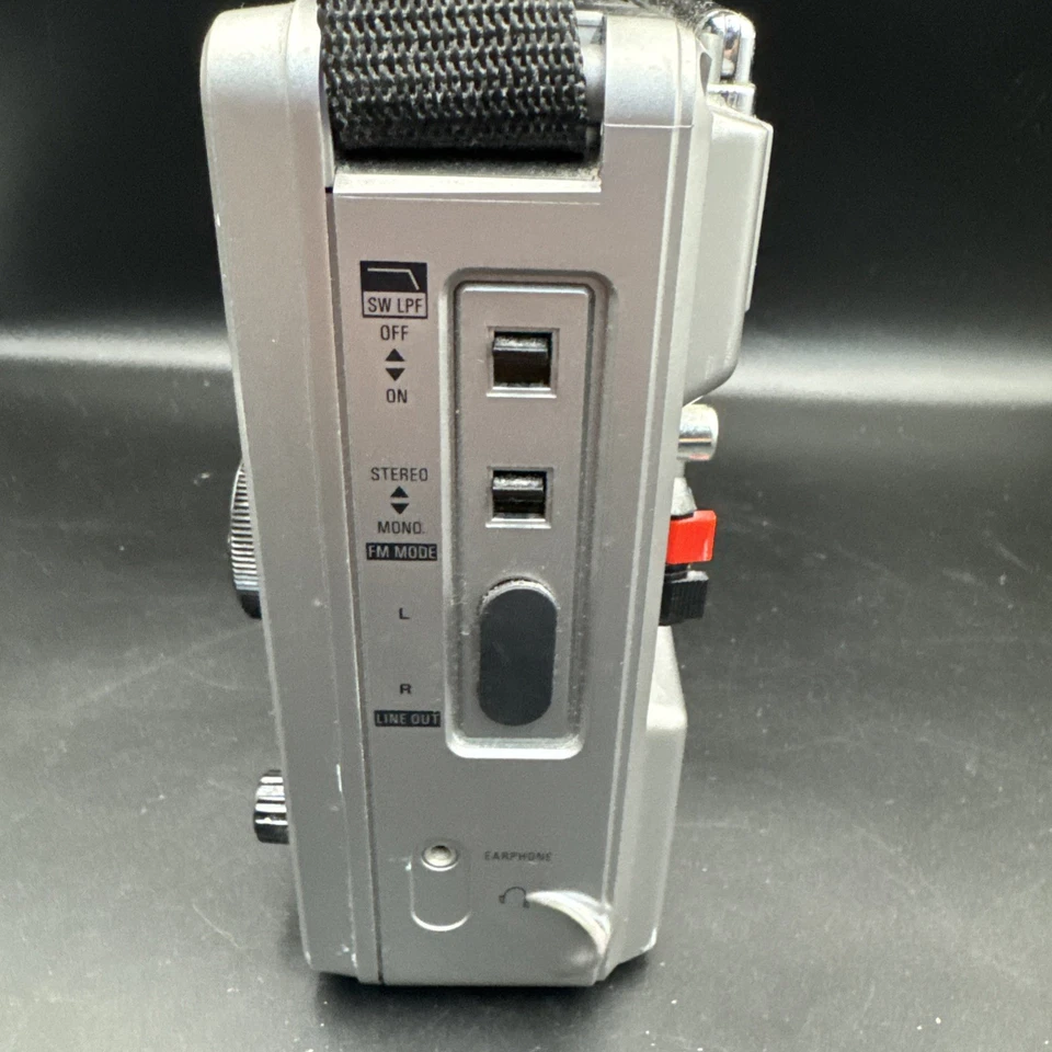 Grundig S350 AM/FM/SW1/SW2/SW3 5-полосный высокочувствительный стерео мировой приемник ЧИТАЙТЕ* - Изображение 4 из 4