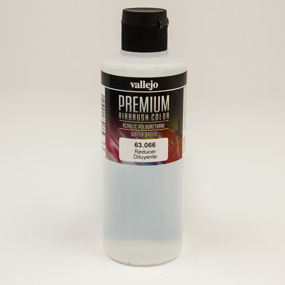 Vallejo 63.066 - Thinner, 200 ml - New