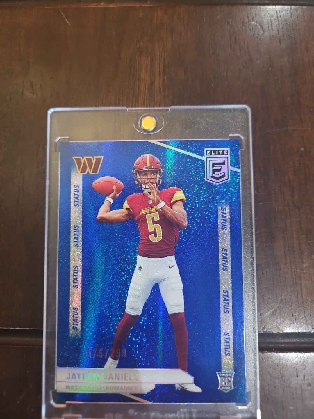 2024 Panini Donruss Elite - Rookies Jayden Daniels #165 status sparkle(RC) /299