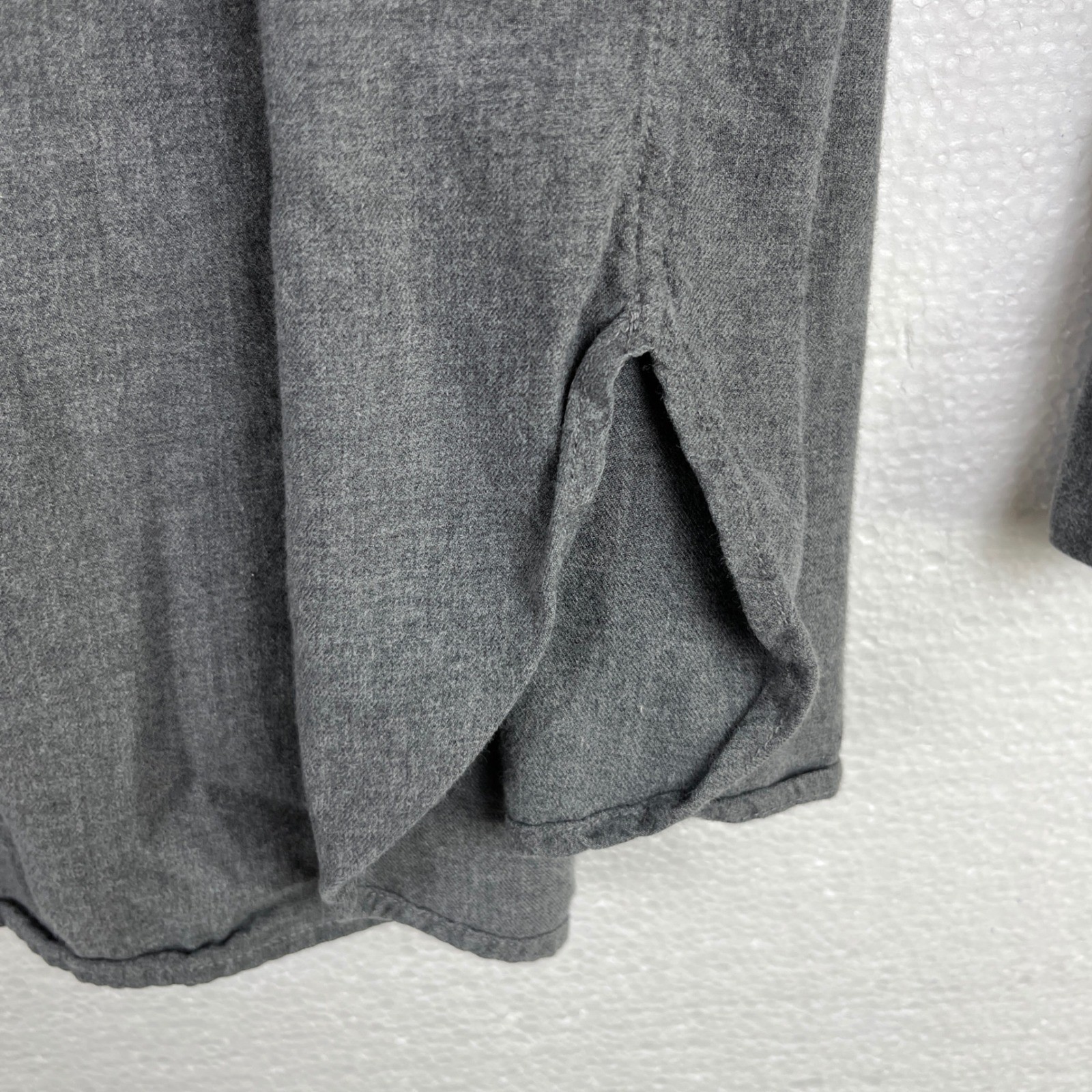 Uniqlo Band Collar Shirt Long Sleeve Button Up Mens Gray Size L Casual thumbnail 5