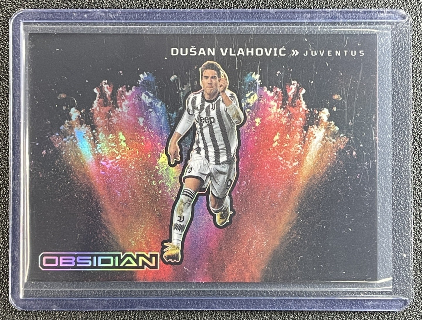 DUSAN VLAHOVIC 2022-23 PANINI OBSIDIAN #11 BLACK COLOR BLAST SSP JUVENTUS