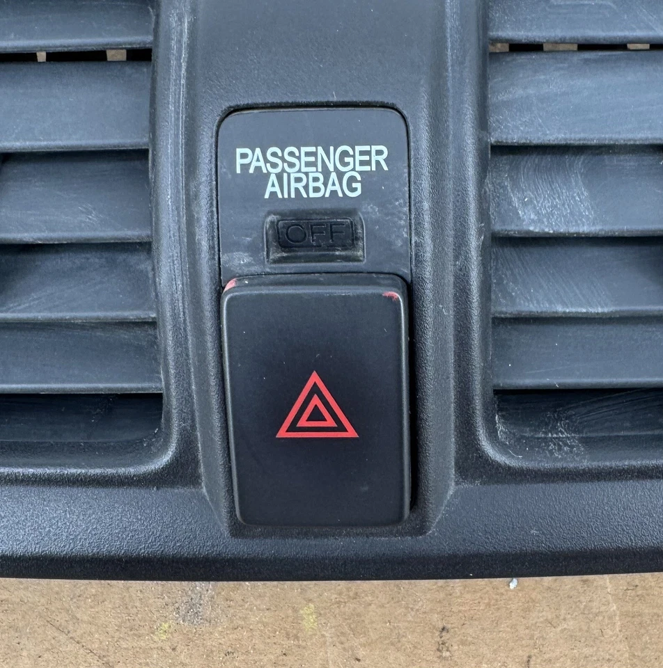 2007-2011 Honda CRV CR-V Center Dash Vents Trim OEM 77610-SWA-A0 Chrome A070 - Image 4 of 4