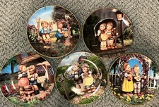 M.J. Hummel Plates Lot Of 5 Little Companions Collection Set 8"