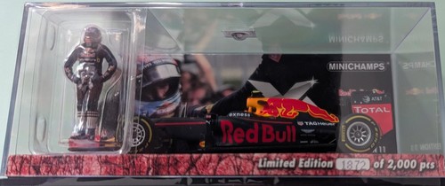 Minichamps 1:43 Red Bull Racing RB12 2nd Place Austrian GP 2016 Max Verstappen - Picture 2 of 7