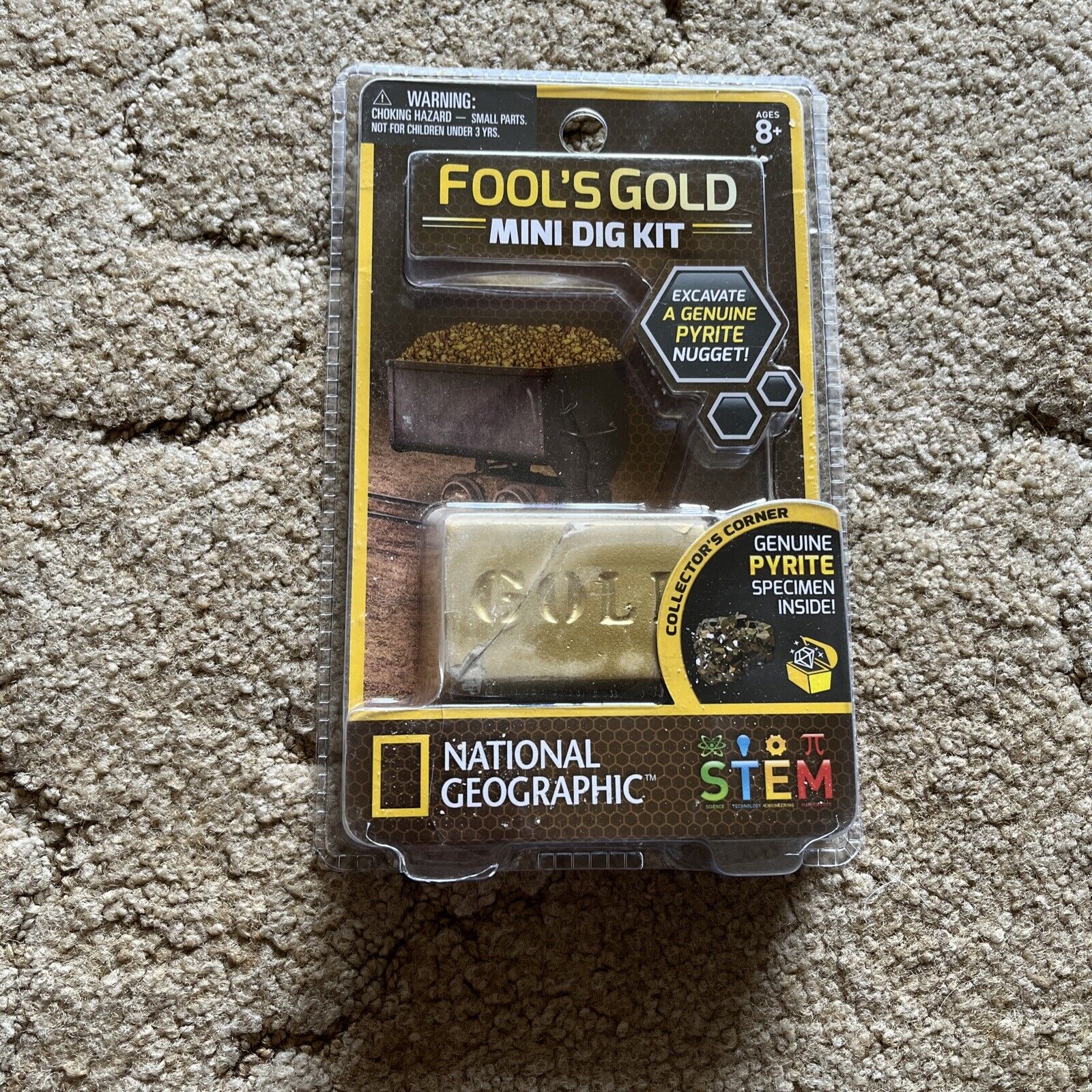 National Geographic STEM Fool's Gold Mini Dig Kit Excavate a Real Pyrite  Specime