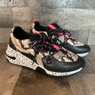 madden girl pink sneakers