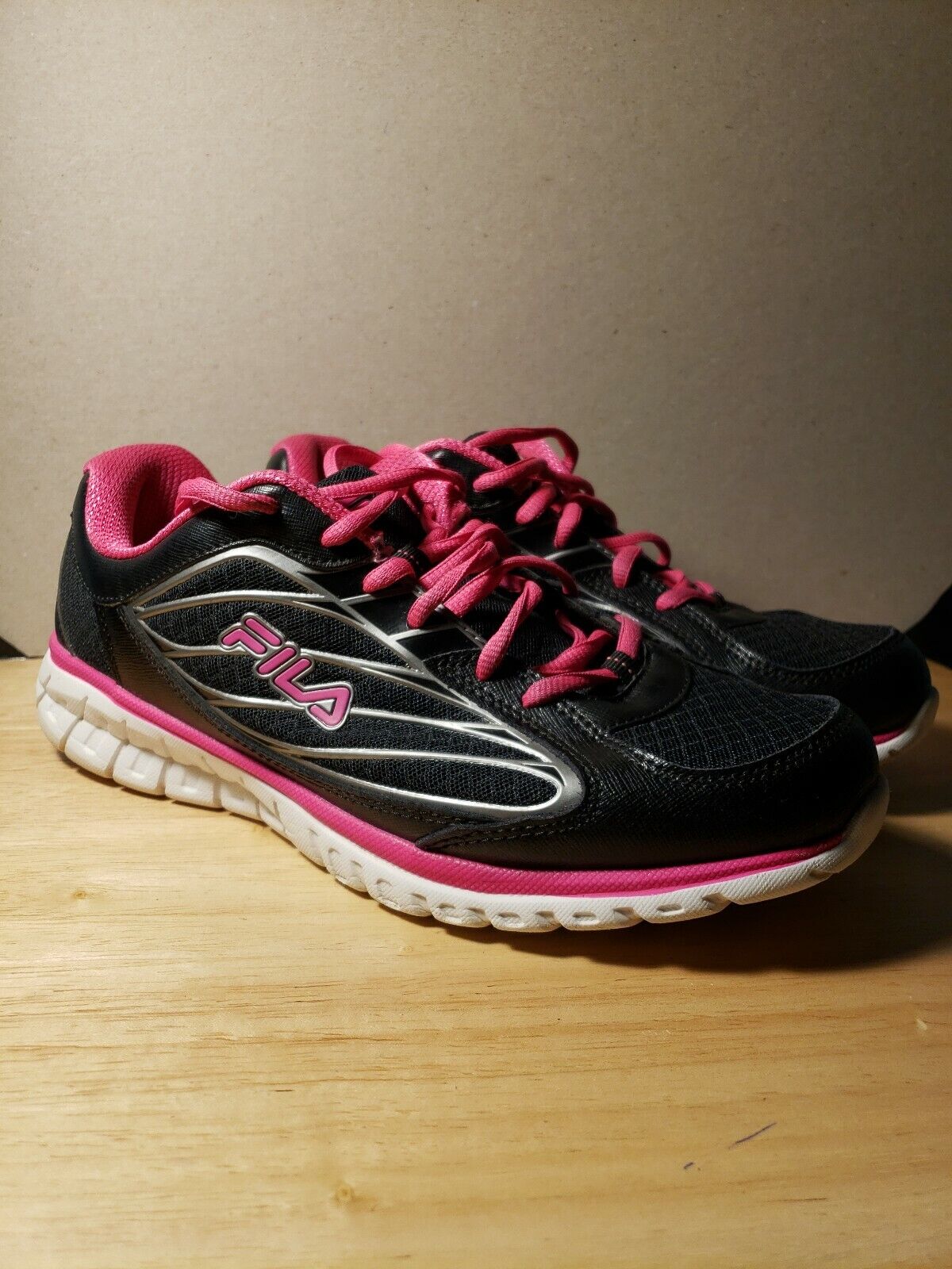Fila Hyper Split 3 Black/Pink/Silver Running Shoe… - image 1