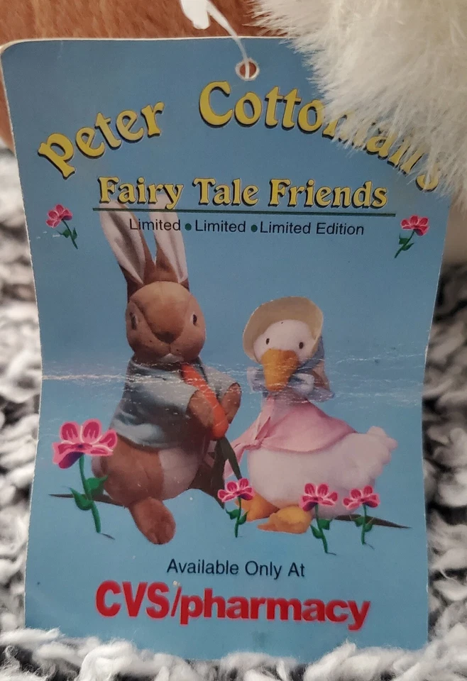 Peluche Peter Cottontail's Fairy Tale Friends CVS Pharmacy Peter Cottontail 🌲🌲🌲 Foto 4 de 4