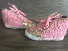 DARK HYPER PINK 06B562-A72 NIKE NEWBORN--6 MONTH INFANT GIRLS/' 4-PIECE SET