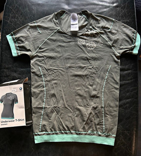 New BMW Motorrad Women’s Base layer Motorcycling T Shirt Grey/Green XL