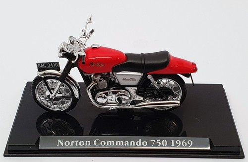 Atlas Editions 1/24 Scale 4 658 103 - 1969 Norton Commando 750 Motorbike - Red - Picture 4 of 5