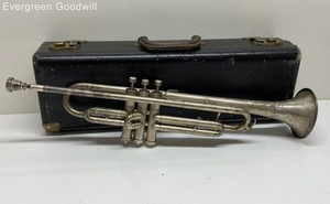 Vintage Cavalier Trumpet With Case