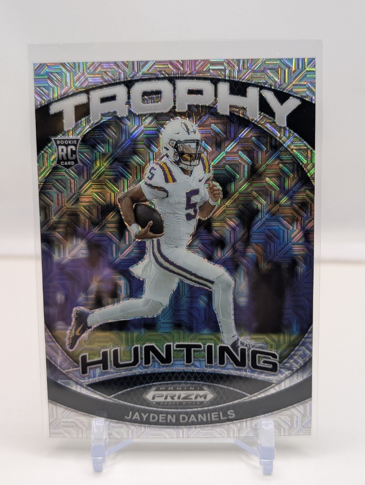2024 Prizm Draft Picks - Trophy Hunting Jayden Daniels #TH-JDS Mojo Prizm /25 RC