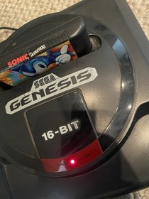 Sega Genesis Video Game System Vtg  1 Controllers , 7 Games Sonic Tested Lot