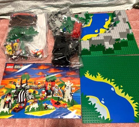 LEGO System Pirates 6278 Enchanted Island (1994) No Box Complete