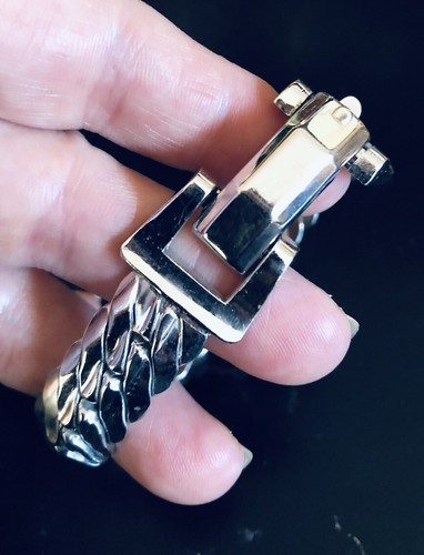 Pulsera de Metal Tono Plateado Cierre a Presión Tejido Estilo Suave y Elegante 7.5 pulgadas de Largo - Imagen 2 de 8