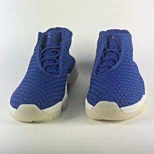 air jordan future royal blue