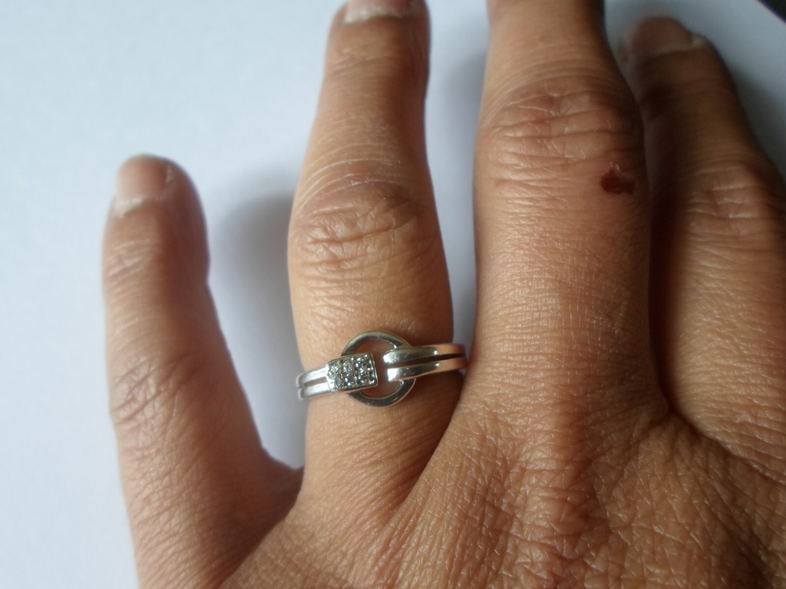 solid silver ring, openwork circle, zirconiums, s… - image 3