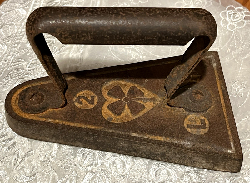 Farmhouse Sad Iron Flat Iron Embossed With Four Leaf Cover '2' & L & R's  1920s