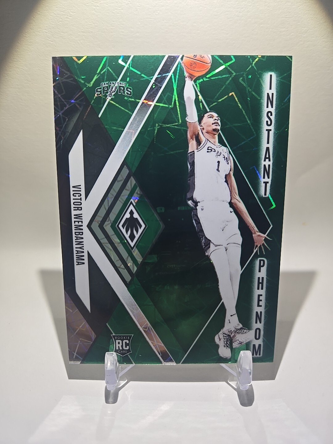 2023 PANINI PHOENIX INSTANT PHENOM GREEN LAZER VICTOR WEMBANYAMA 158/175