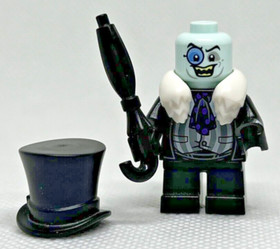 LEGO&reg; Super Heroes The Penguin with Umbrella and smile Minifigure 70909 sh314