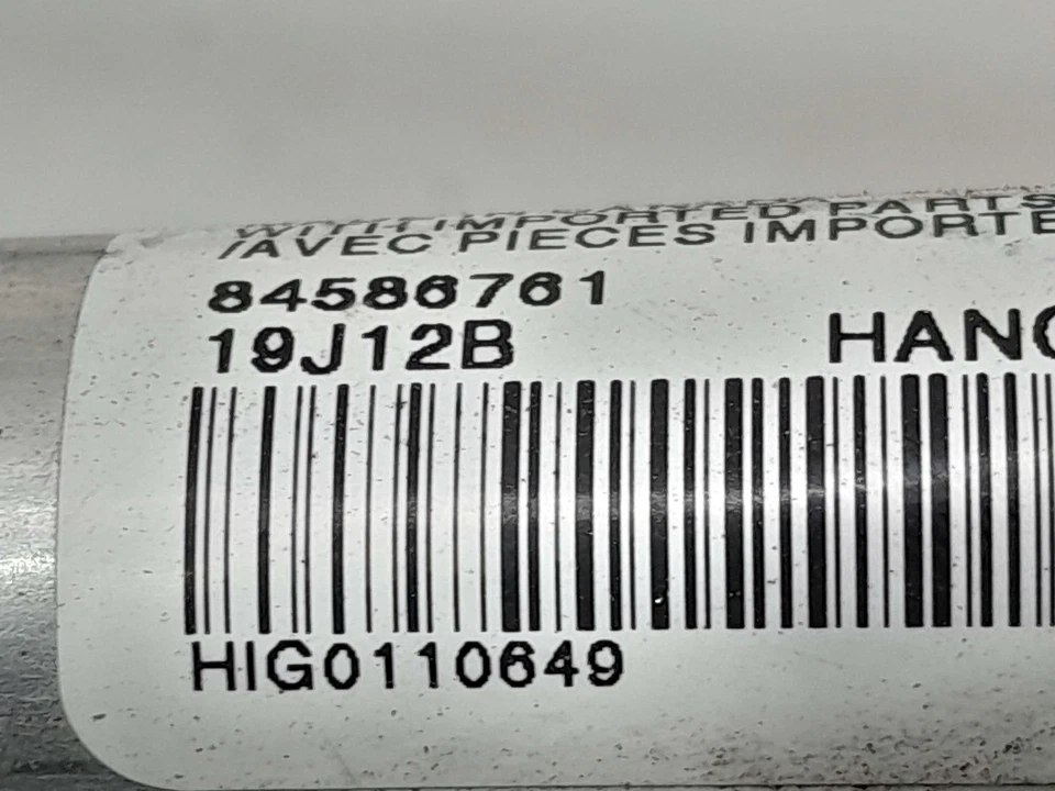 Conjunto de tubería de líquido y succión de CA Chevy Colorado GMC Canyon 17-22 OEM 84586761 Foto 3 de 4